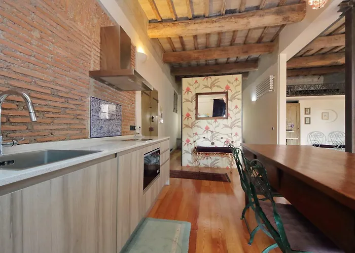 Lovely Trastevere Loft Appartement *