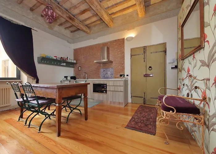 Lovely Trastevere Loft Appartement